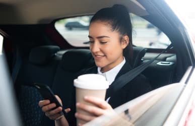 24/7 female-friendly airport taxi service in Cherry Creek, CO